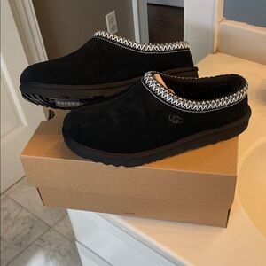 UGG Tasman II Black Suede Clogs, Kids size 6